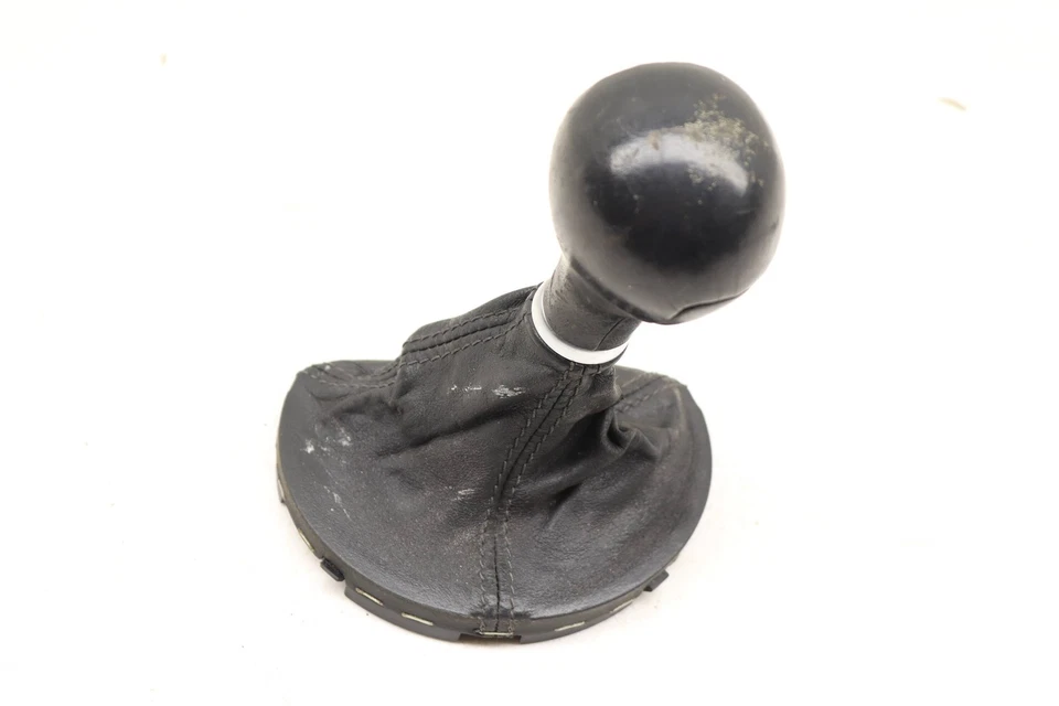 2007-2010 AUDI TT QUATTRO - Automatic Shifter KNOB W/ BOOT 8J1713139C - Image 3 of 4