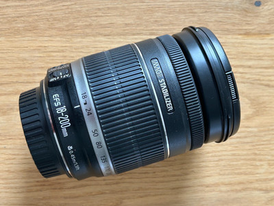 Canon EFS 18 - 200mm 3.5-5.6 Image Stabilizer, Macro Funktion. MInt.