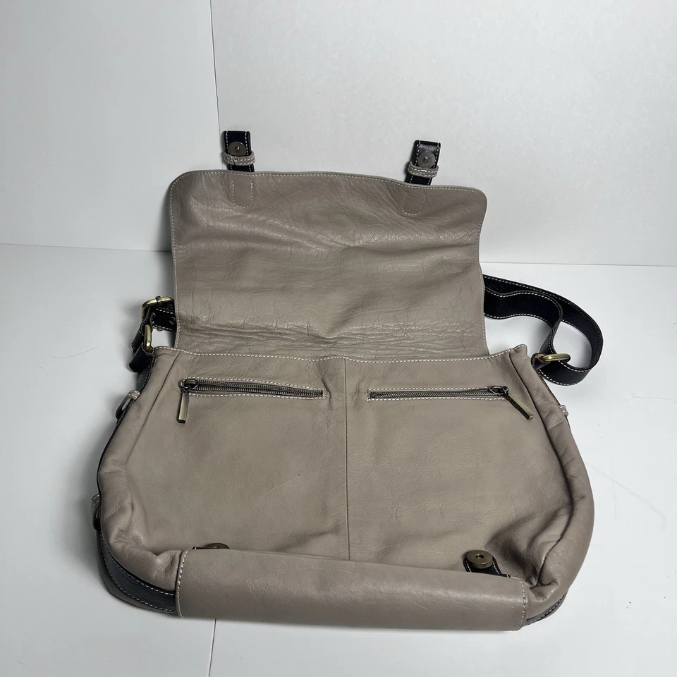 Avorio Full Grain Genuine Leather Crossbody Shoulder Bag Made in Italy - Image 3 of 4