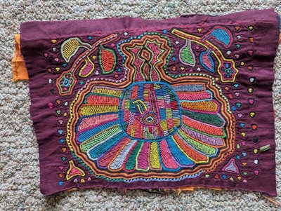 LATIN AMERICA ORIGINAL KUNA TURKEY PEACOCK BIRD MOLA APPLIQUED TEXTILE PANAMA