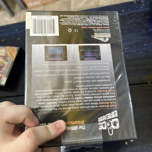 Code Breaker para Sega Dreamcast NUEVO PRECINTADO Auténtico - Imagen 8 de 9
