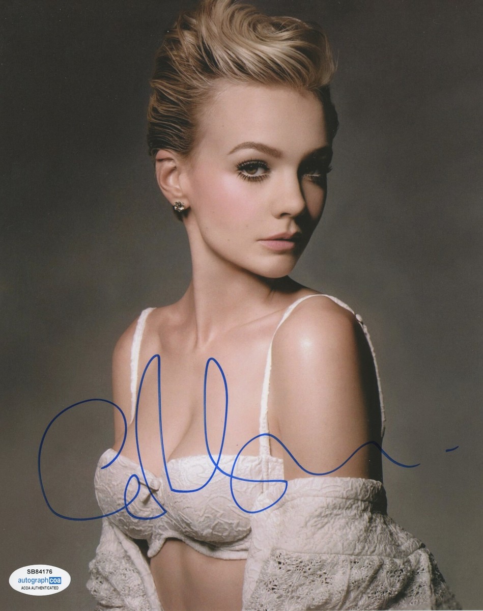 Carey Mulligan Sexy Autographed Signed 8x10 Photo ACOA | eBay