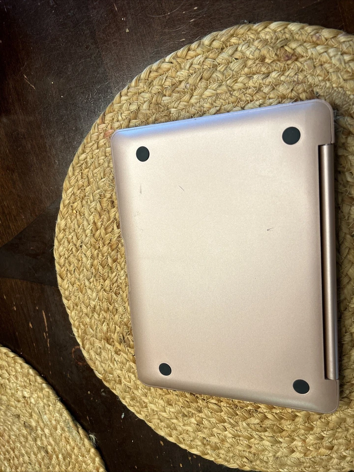 Bluetooth Keyboard case (pink )no charging cord.  Fits 10in tablet Miner Scratch - Image 4 of 4