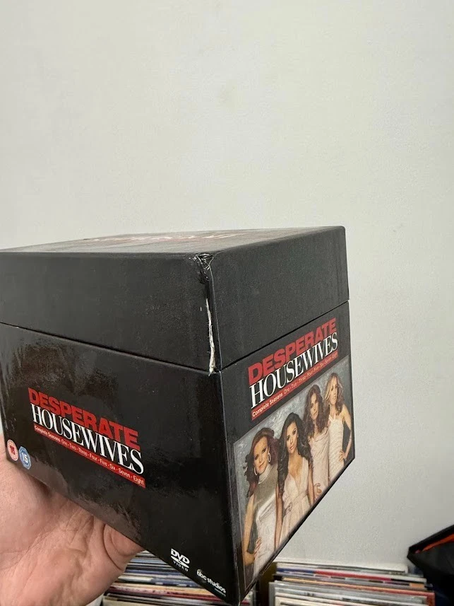 Desperate Housewives  Complete Seasons 1 - 8 (DVD) Boxset Like New Damaged Cover - Image 2 of 4