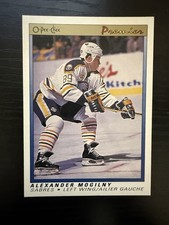 Alexander Mogilny Rookie #75 1990 O-Pee-Chee Premier Buffalo Sabres Hockey Card. rookie card picture