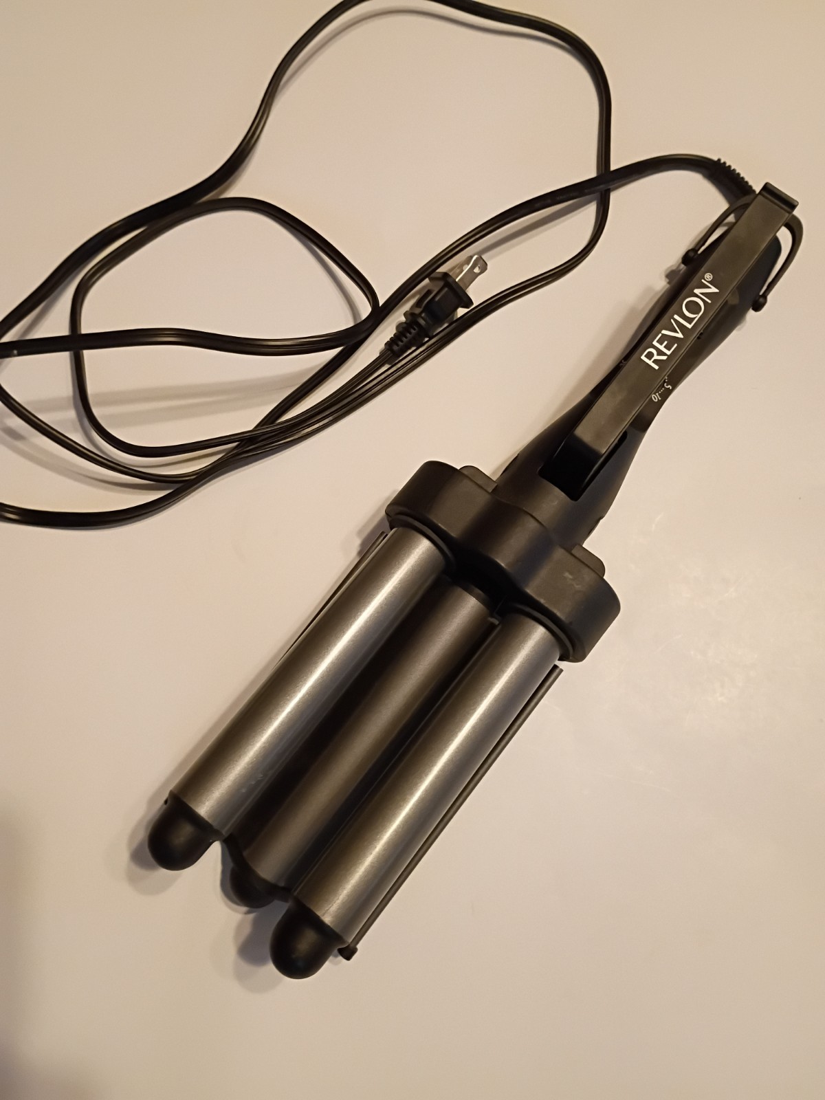 Revlon Triple Barrel Ceramic Curling Iron with Perfect Heat Technology-image