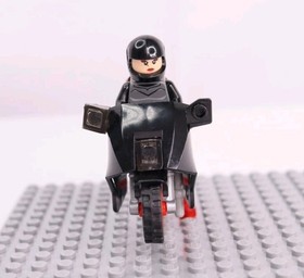 LEGO Teenage Mutant Ninja Turtles 79118 Karai Bike MiniFigure Only Incomplete 