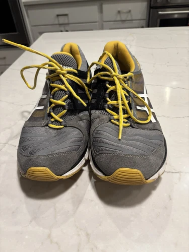 ASICS Scarpe da Corsa Uomo Gel Sting 33 T2jq Grigio Uomo Taglia 11