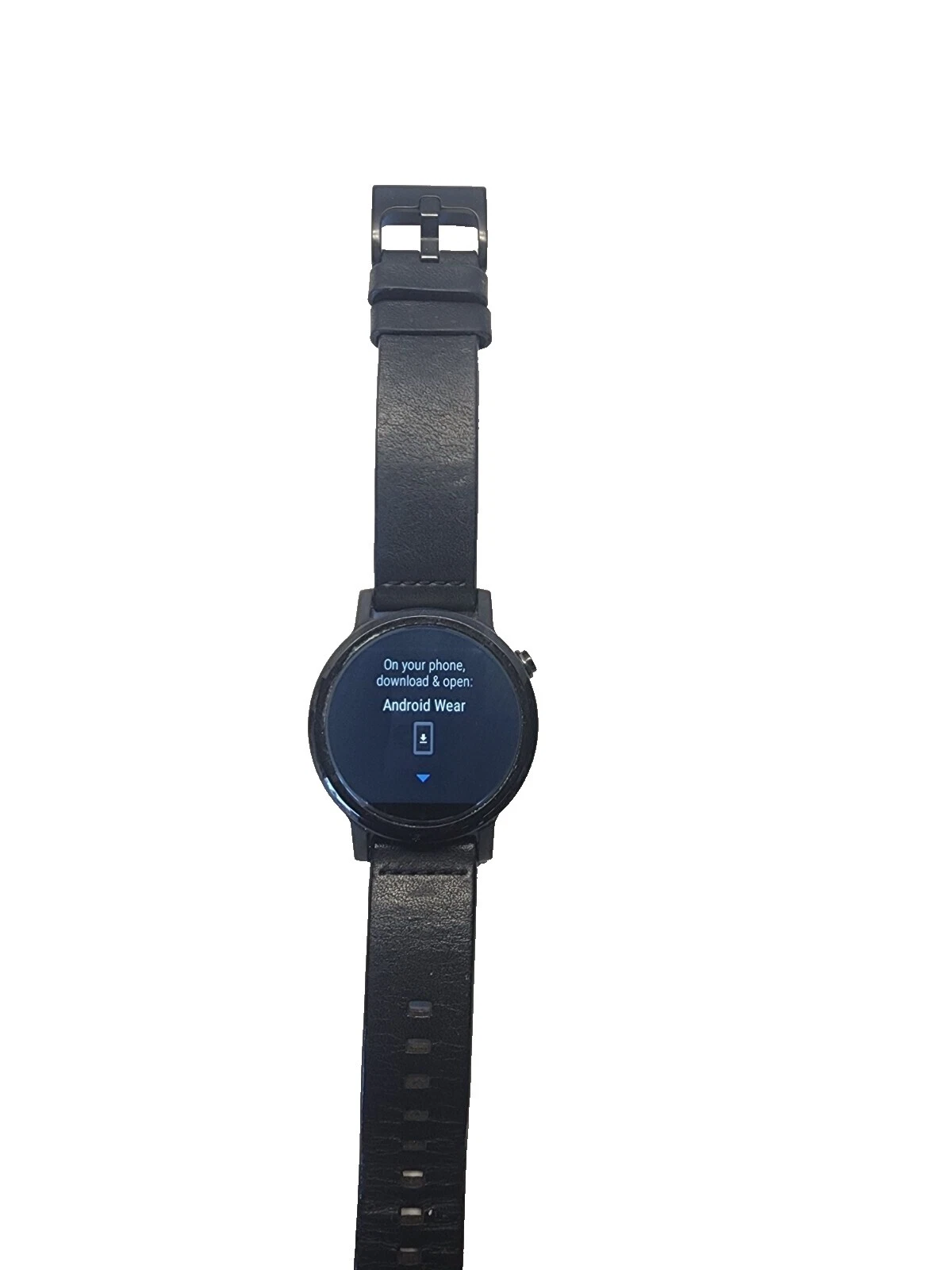 Motorola Moto 360 4 GB Leather Band Smart Watches