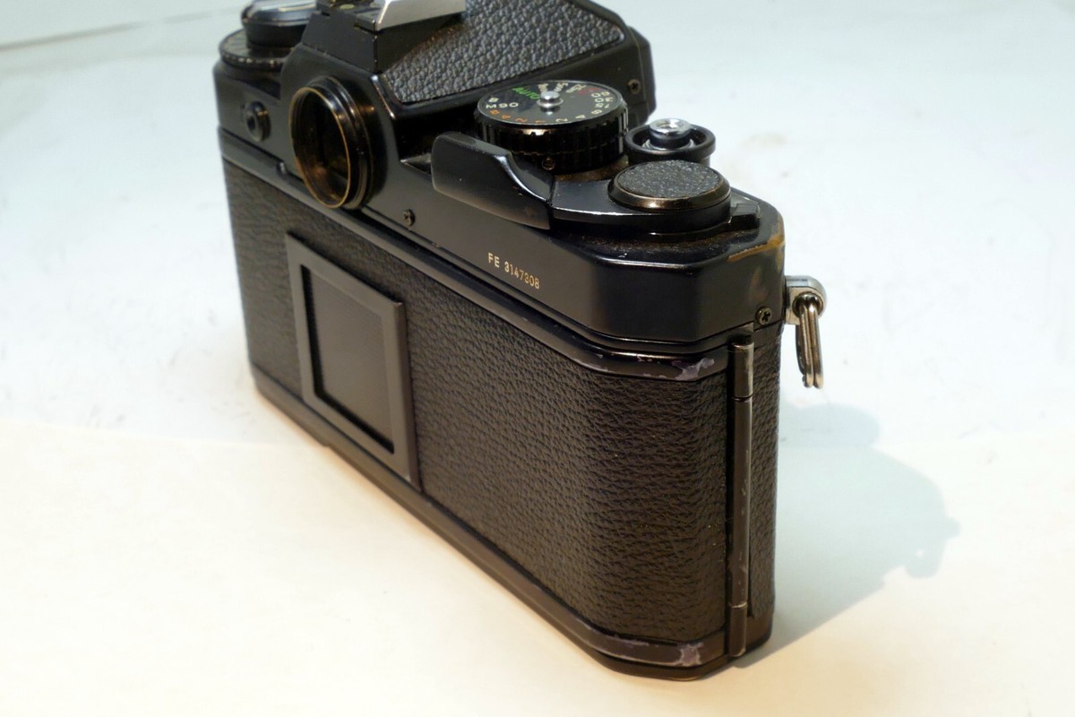 Nikon FE Black 35mm SLR Film Camera Body Only - tested, works good