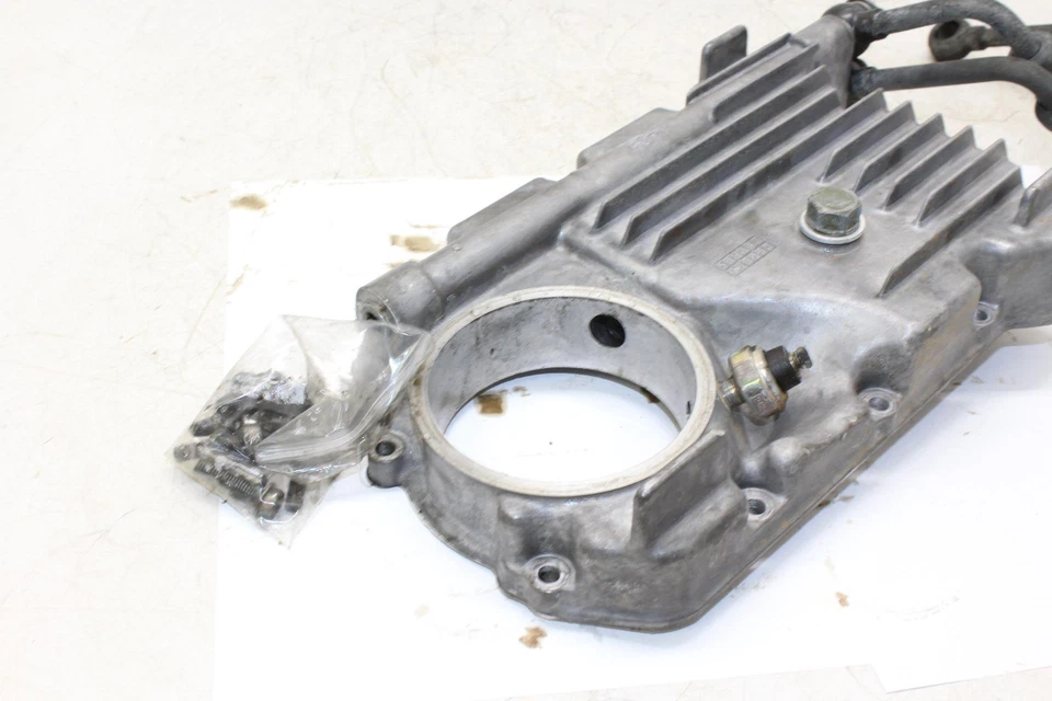 Cubierta de bomba de aceite del motor 85-87 Kawasaki Ninja 600r Zx600a OEM Foto 4 de 4