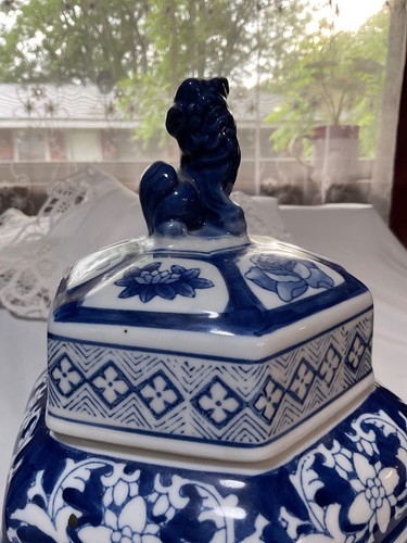 Vintage 15" Chinoiserie sechseckig XL blau und weiß chinesische Tempeltopf Vase Ging FOO - Bild 2 von 10