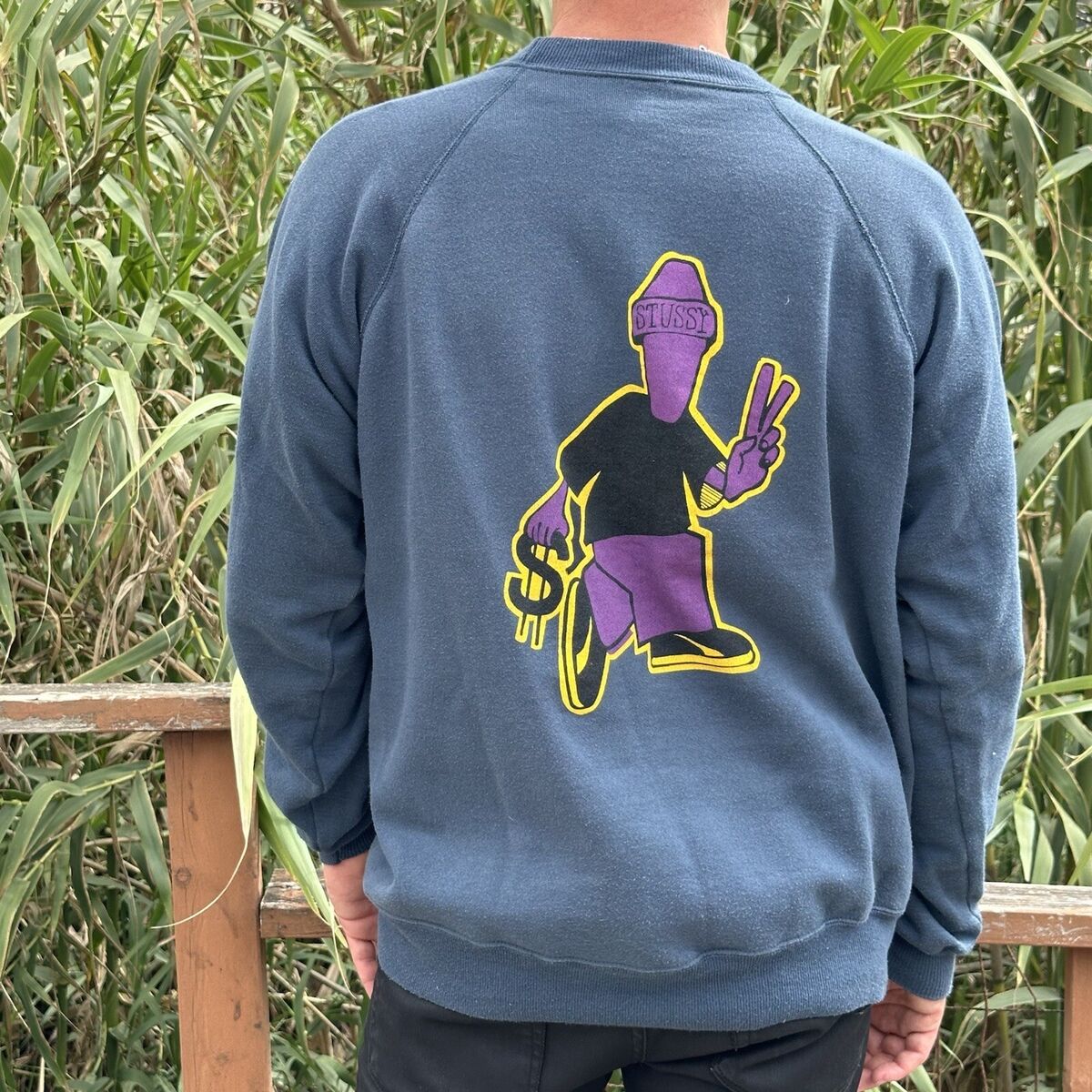 Vintage Stussy 90s Bootleg Crewneck Sweatshirt. Size Men's Vintage Stussy 90s Bootleg Crewneck Sweatshirt. Size Men's