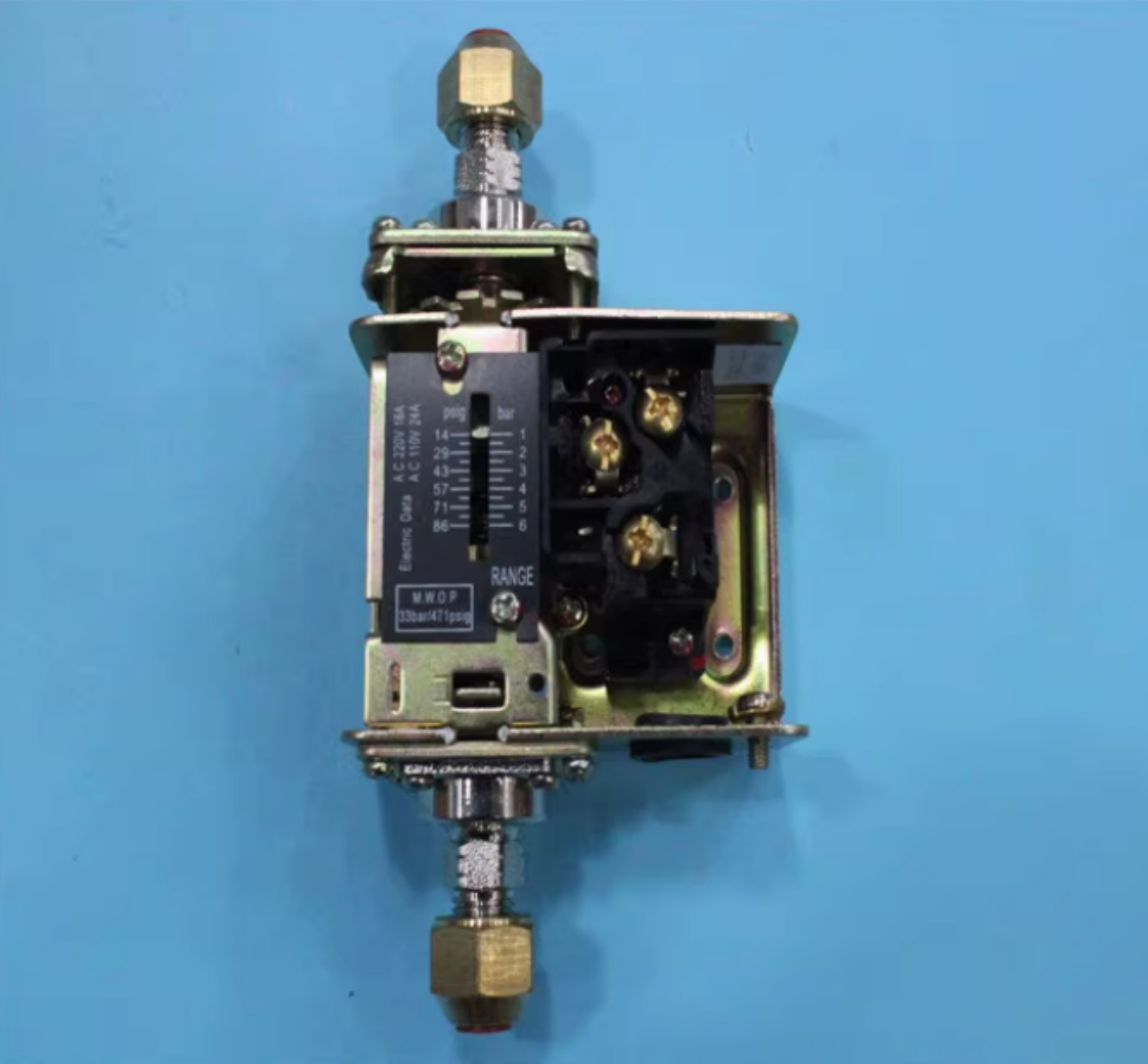 1PC New 3S JC-35CE JC35CE Pressure Control 0.5-3.5Bar In Box Brand