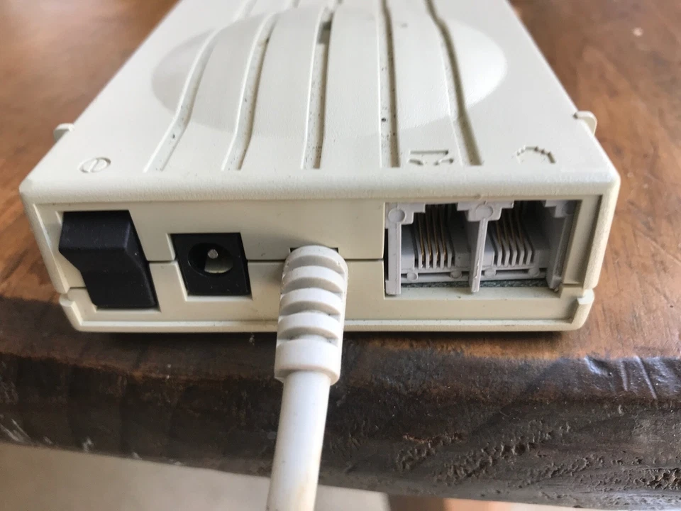 Global Village Teleport Platinum Fax/Modem A812 with Power Adapter - Image 4 of 4