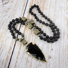 Natural Obsidian Arrowhead Pendant Necklace Lava Rock Beaded for Mind Protection