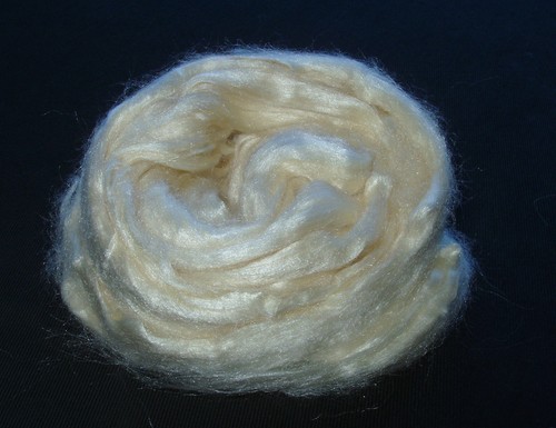 Mulberry or tussah silk roving for spinning felting fiber doll hair 0.5oz/15g - Picture 19 of 23