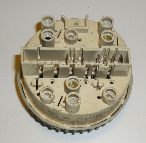 Druckwächter 124068315 - Ersatzteil von Waschmaschine Zanussi FLS-1040