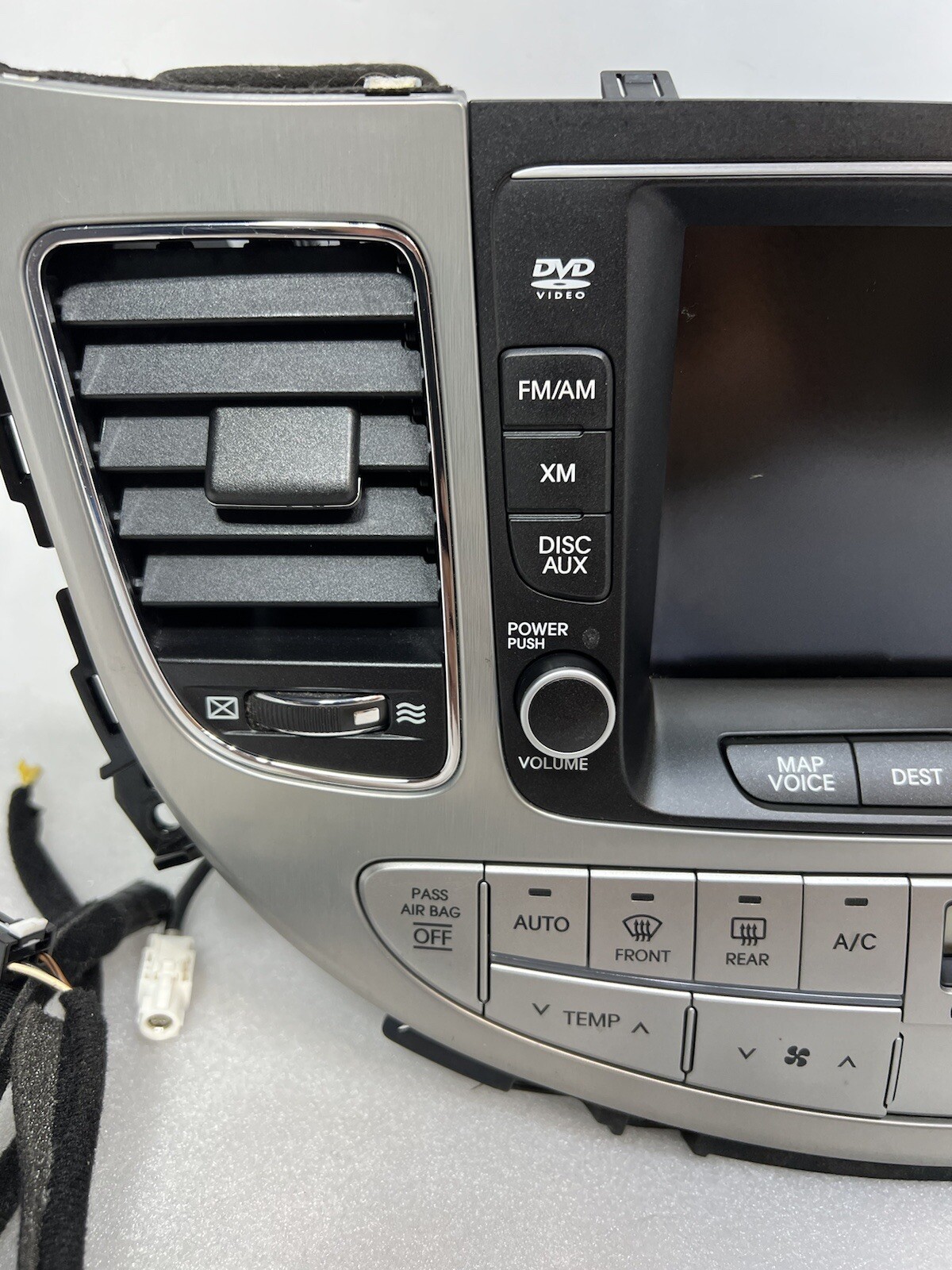 09-14 HYUNDAI GENESIS NAVIGATION TOUCH SCREEN DISPLAY RADIO SCREEN ...