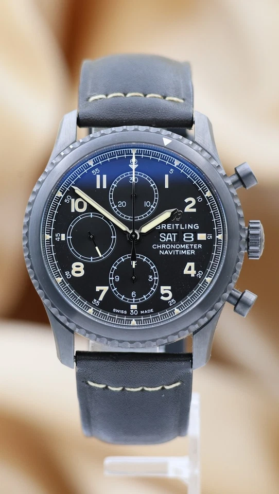 Breitling Navitimer 8 Chronograph 43mm Automatik M13314 Original Papiere + Box