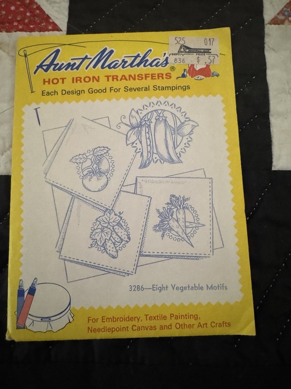Aunt Martha's Hot Iron Transfers 3286 Eight Vegetable Motifs Food & Drink Theme