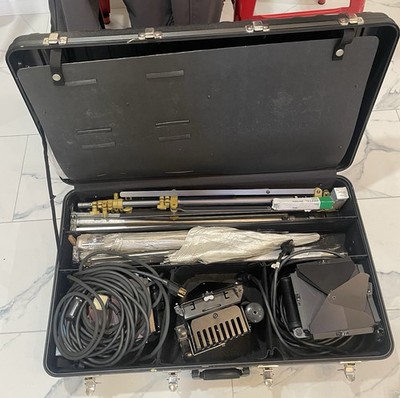Lowel Omni-Light Kit   Professional Video & Photography Lighting Set