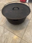 Vintage No. 10 Griswold Cast Iron Tite Top 3 Footed Dutch Oven 310A With Lid