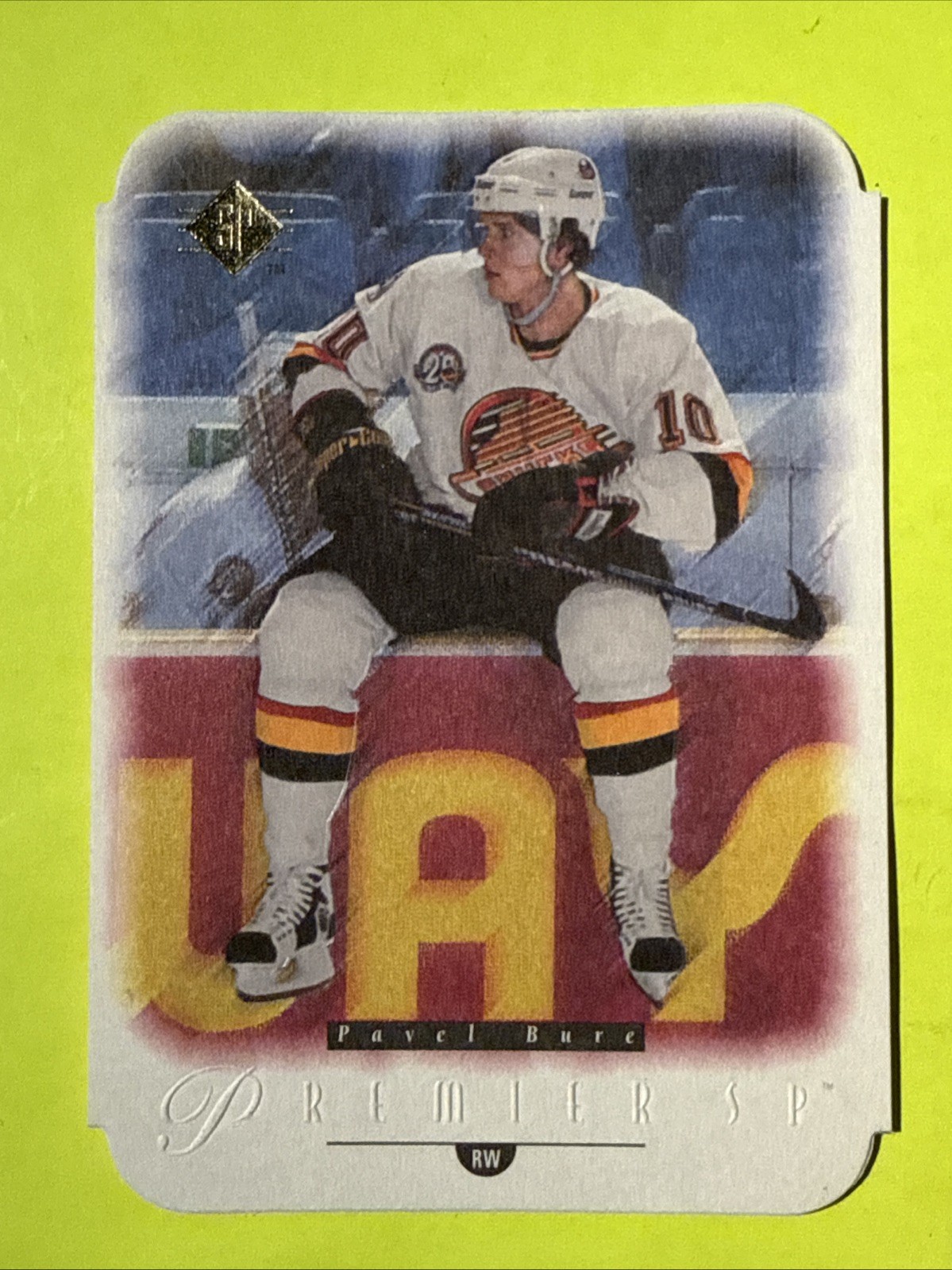 1994 SP Pavel Bure Premier SP Die Cut Vancouver Canucks 16 of 30 FREE SHIPPING