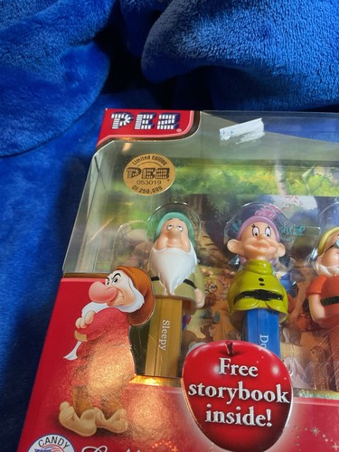 Schneewittchen und die sieben Zwerge Disney Limited Edition PEZ Collector Series NEU - Bild 8 von 8