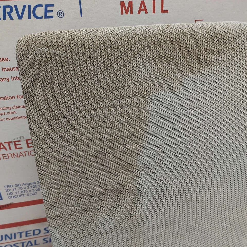 Bandeja trasera Lexus LS400 1995-2000 subwoofer altavoz rejilla cubierta moldura 64033-50070 Foto 2 de 4