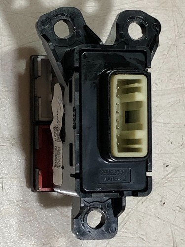INTERRUPTOR BOTÓN DE BLOQUEO CENTRALIZADO Y PELIGRO HYUNDAI I20 MK3 2023 93790Q0900/2020-ON - Imagen 5 de 8