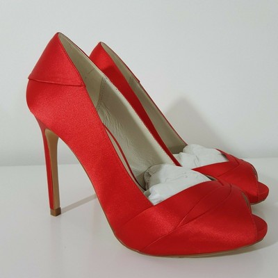 closed toe heels red