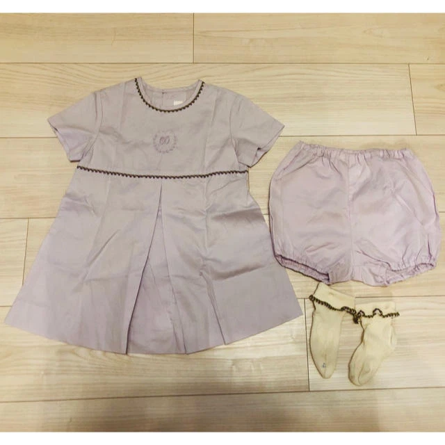 Lot chaussettes bébé Dior une pièce taille 95