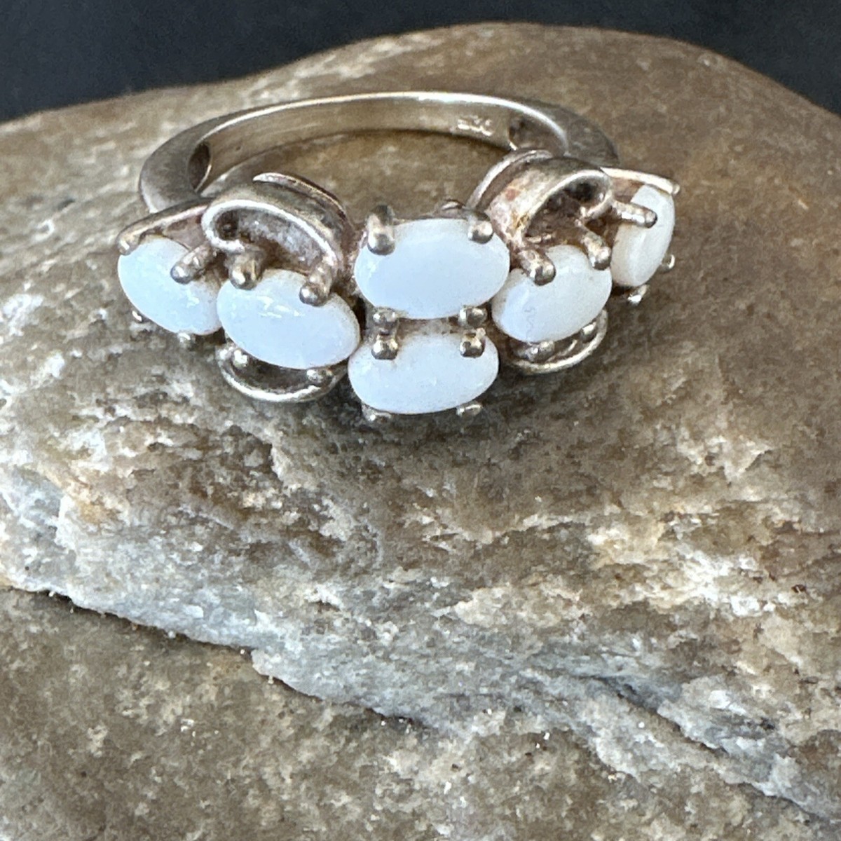 Navajo Sterling Silver White Gilson Opal 6 Stone Ring Size 7 17157