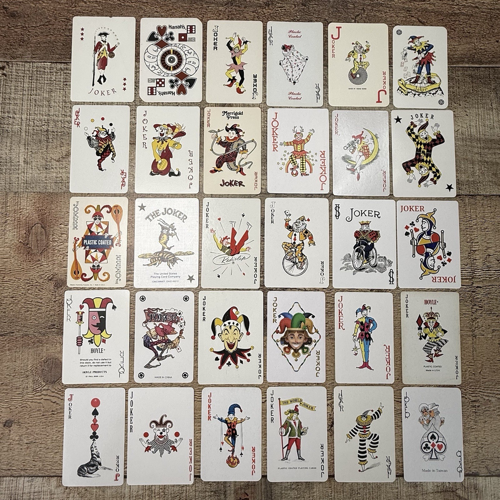Lot of 30 JOKERS Single Swap Playing Cards Vintage & Modern Clown Jester Joker