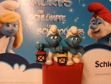 Smurfs Vintage 2 x varients holding a lantern shleich Germany peyo Exellant