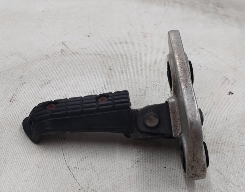 PEDANA ANTERIORE DESTRA - YAMAHA TDM 850 DAL 1996 AL 2001