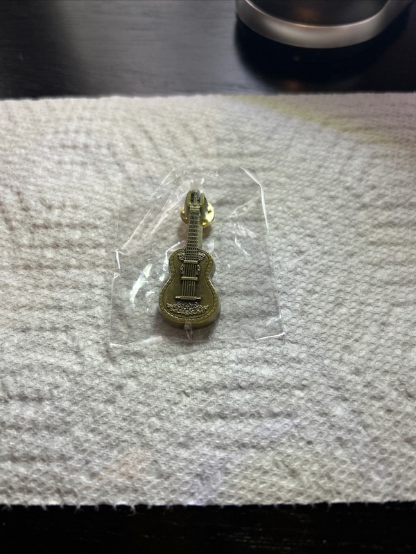 D23 Miguel Guitar Magic Mystery Member Enchanted Objects Coco Disney Pin 168619
