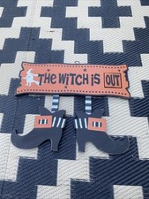 NEW HALLOWEEN The WITCH Is In/out SIGN BLOCK Yard Door DECORATION