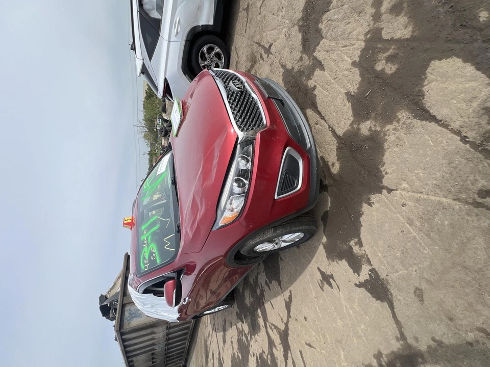 2018 Kia Sorento Right Fender Red 155068, Used, 114k Miles, No Warranty - Image 3 of 4