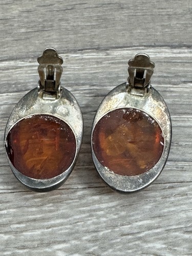 Vintage Sterling Silver Oval Baltic Honey amber Stone Clip On Earrings Bin C - Picture 3 of 4