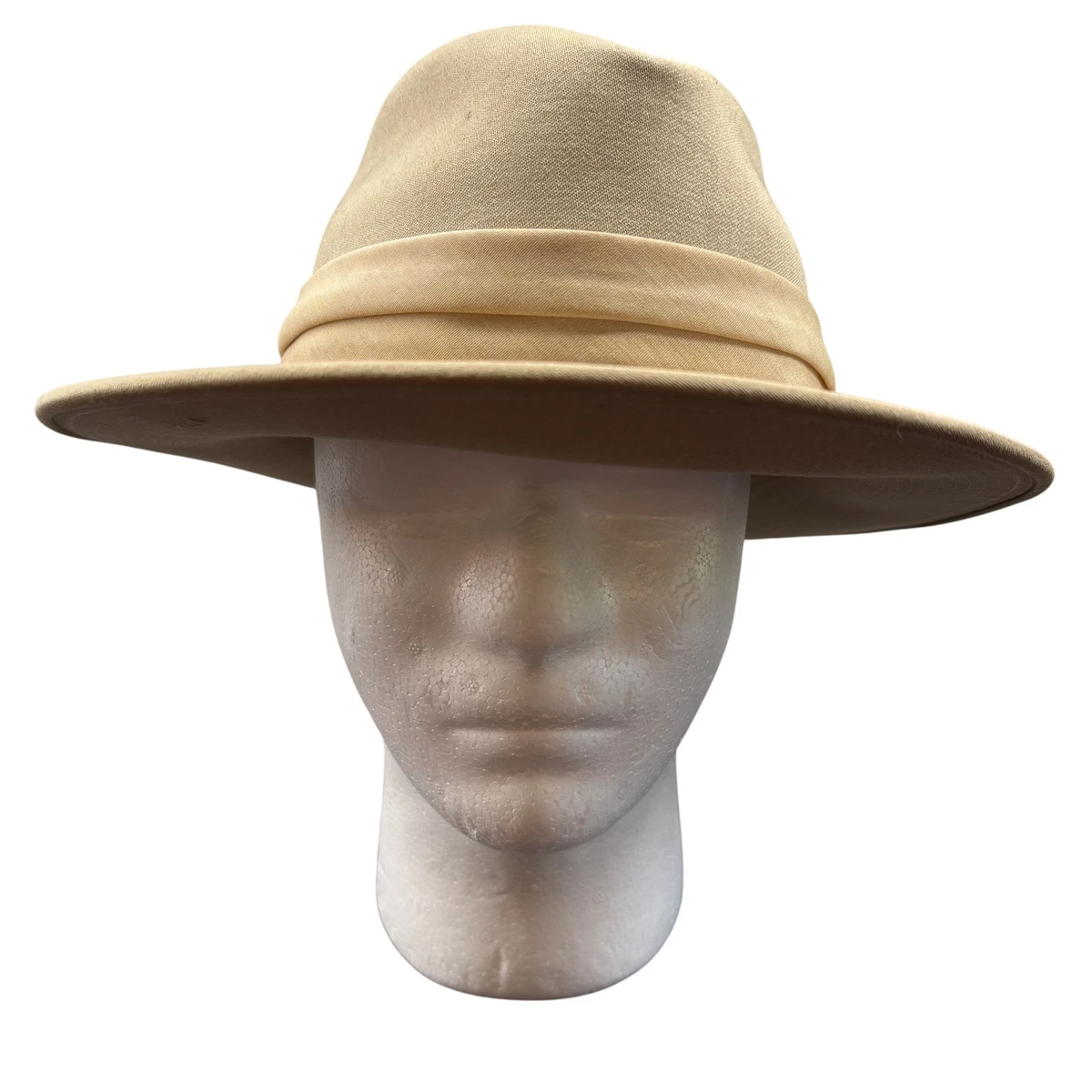 Banana Republic Men display picture 1