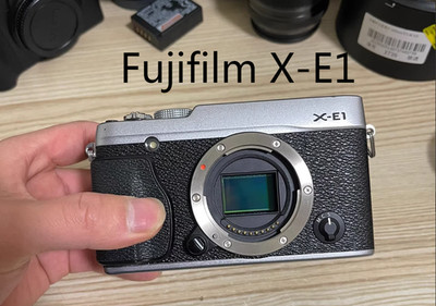 Fujifilm X Series X-E1 16.3MP Digital SLR Camera Body  silver English Language