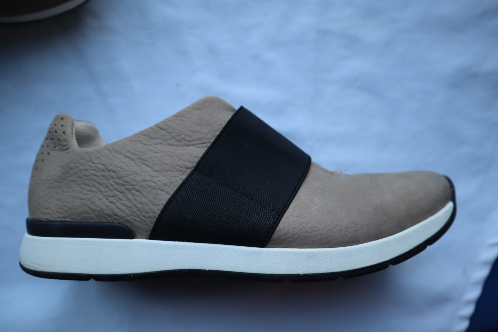 Light Brown Nubuc Leather VIONIC Codie Flats w/Wi… - image 1