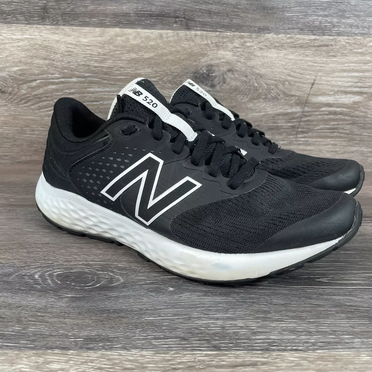 New Balance 520 Women s Size 9 Black White Running Shoes Sneakers
