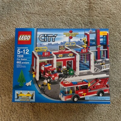 NISB LEGO City Fire Station (7208) 673419129565| eBay