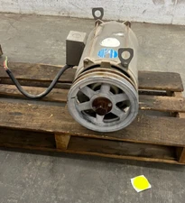 AO SMITH MOTOR 3 PHASE 10HP 230/460V KEYWAY 1/4" OAL 16-1/2"