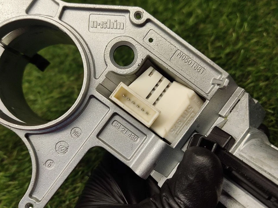 Blocchetto accensione benzina Opel Zafira B 2014 2421430 DTR60775 - Immagine 3 di 4