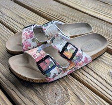 Mudd Floral Two Strap Buckle Light Weight Slide Sandals Size 10