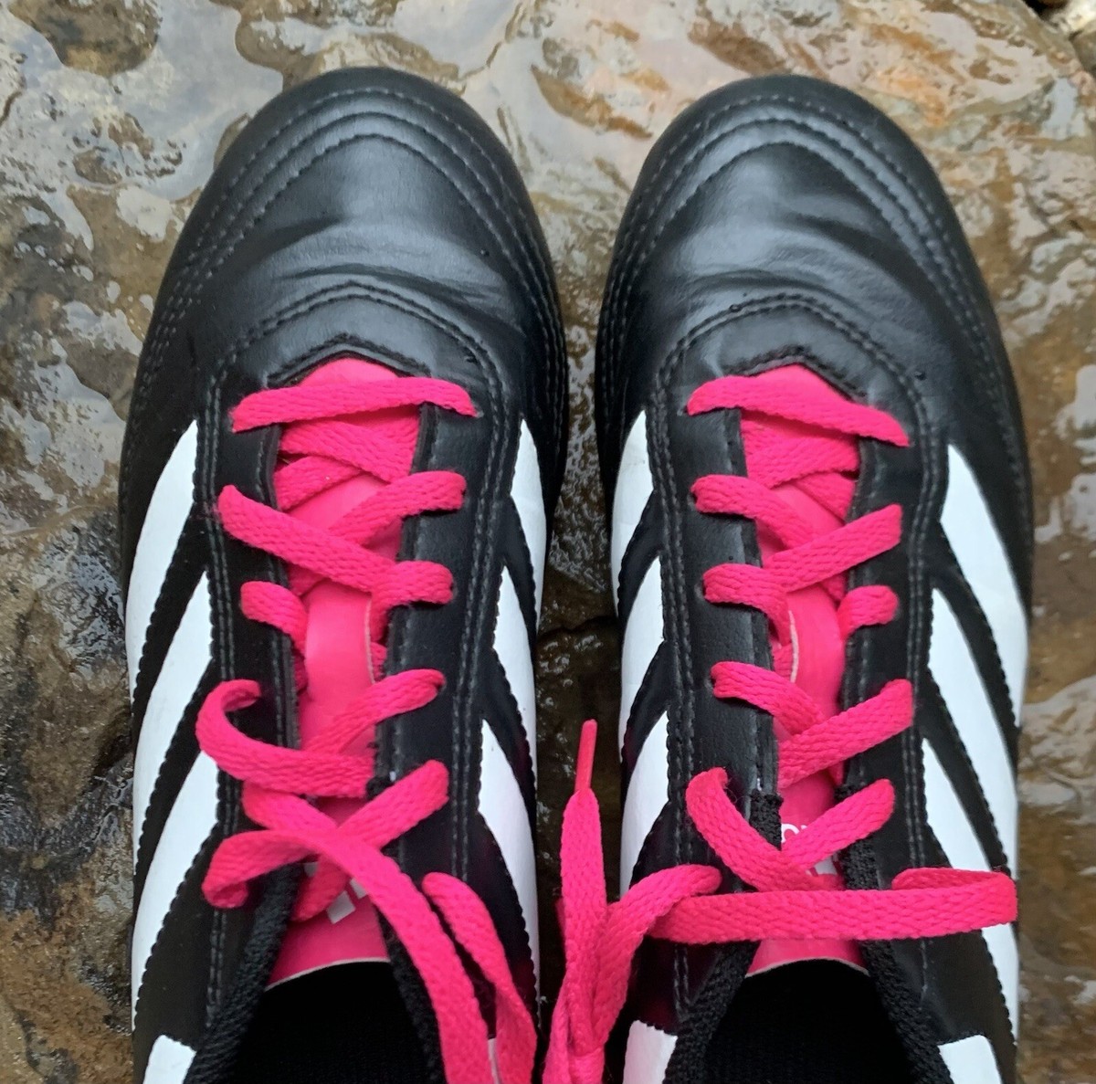 Adidas SGC 753003 Soccer Cleat. Black & Hot Pink. Men's Size: 5 1